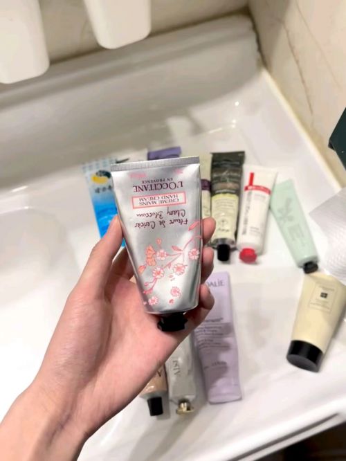 分享精致女孩最爱的五款护手霜AG旗舰厅网护手霜推荐第一名(图4)