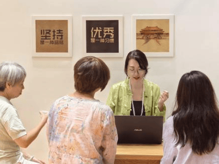 生活美学之旅开启广府园等你来赴约！（3月18日-3月23日）ag旗舰厅注册【报名】缠花、茶道、八段锦、旗袍、古琴、摄影等(图5)