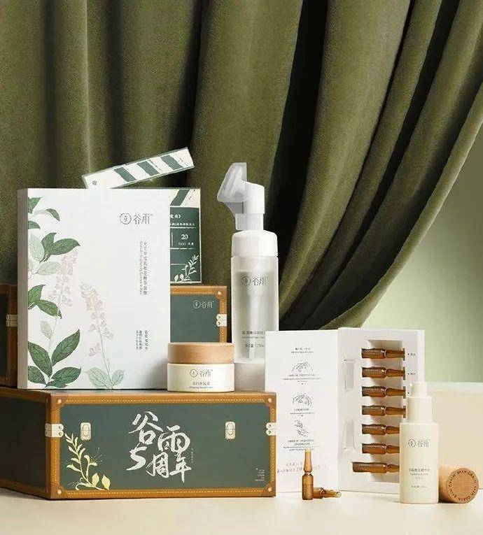 PM、OOO强势突围！4月国妆榜销售榜AG旗舰厅网站首页新锐品牌大风吹PM(图4)